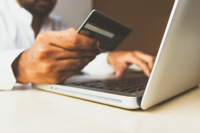 Je betaalt waarschijnlijk te veel bij online shoppen